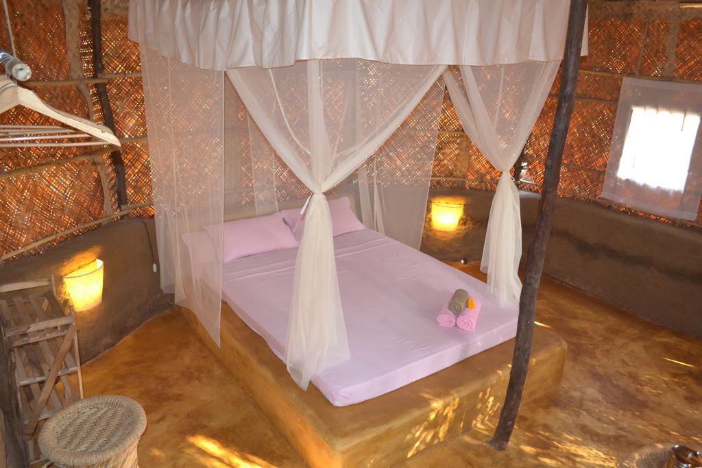 Banyan Tree Yoga Hotel Mandrem Buitenkant foto